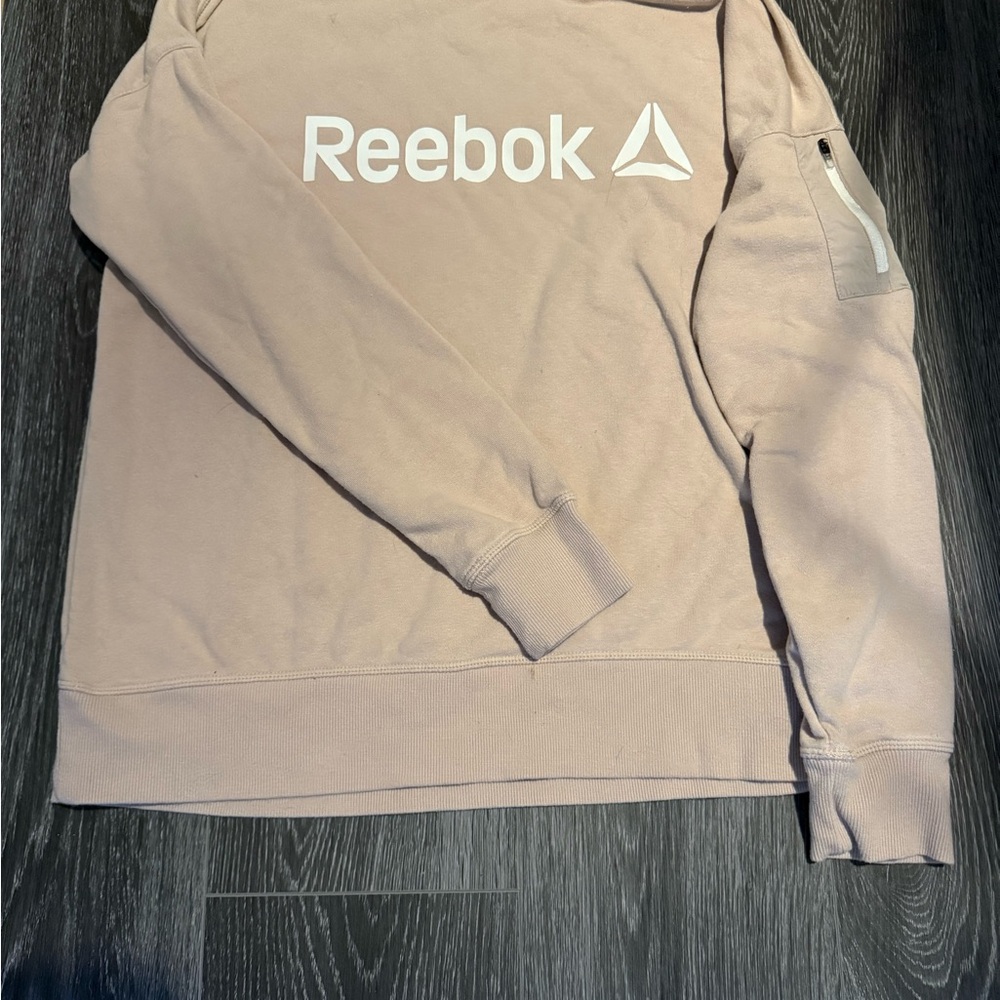Reebok Men's Light Pink Crewneck Sweater